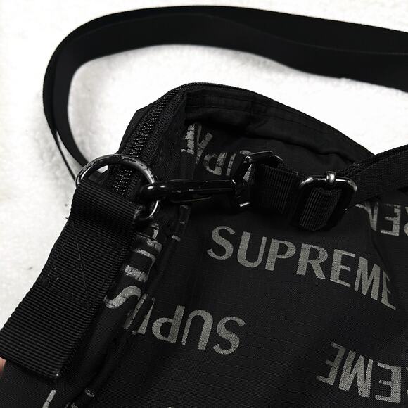 Rare Authentic Supreme FW16 3M Reflective Repeat Black Shoulder Bag Streetwear - Picture 13 of 16